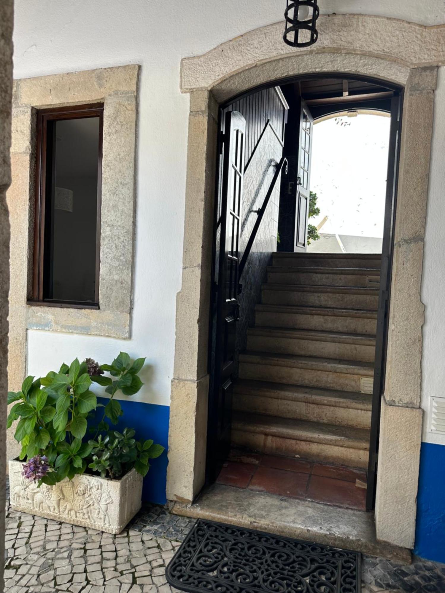 Bed and Breakfast Casa Do Poco Óbidos Exterior foto